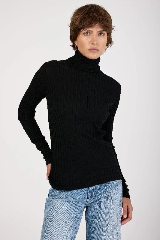 Sweaters with gathered backs-Ribbed Turtleneck Wool Knit Sweater in Black