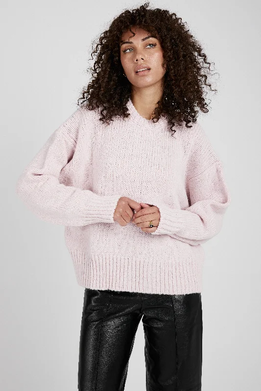 Sweaters in bluff-Round Neck Oversized Sweater in Soft Pink