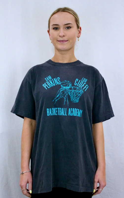 How to declutter your home-Vintage Basketball Academy Tee