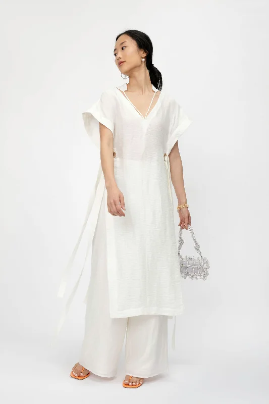 Creative gift ideas for holidays-Aston Tunic Top in Off White