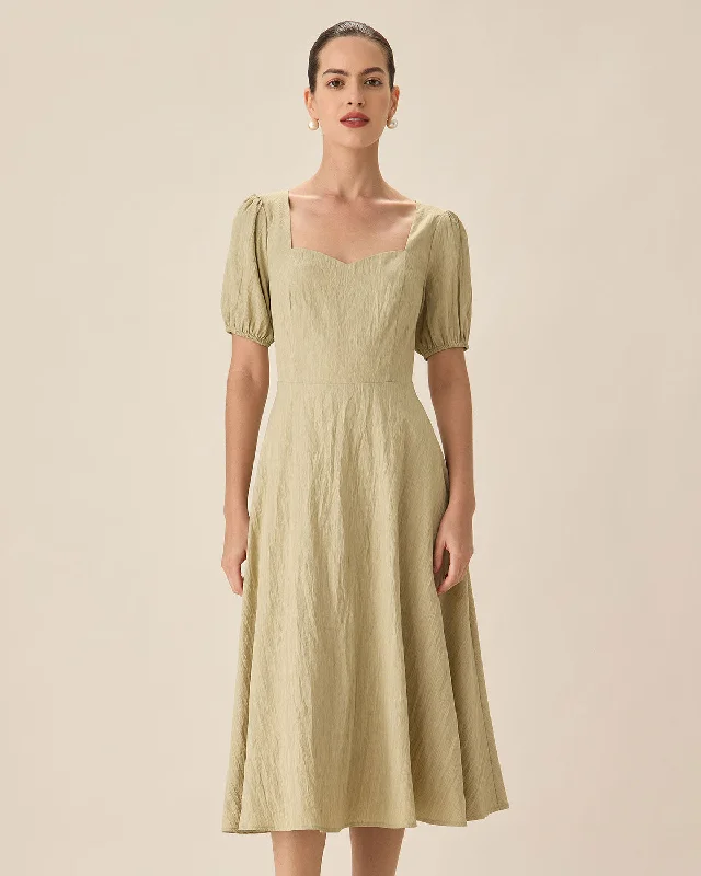 Dresses for video calls-Green Sweetheart Neck Shirred Midi Dress