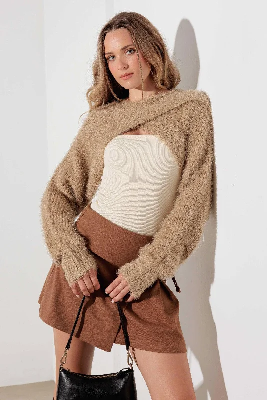 Sweaters in point-Ultra-Cropped Fit Long-Sleeve Fuzzy Bolero Sweater