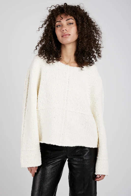 Sweaters with draped sleeves-Selin Oversized Bouclé Sweater in Ivory