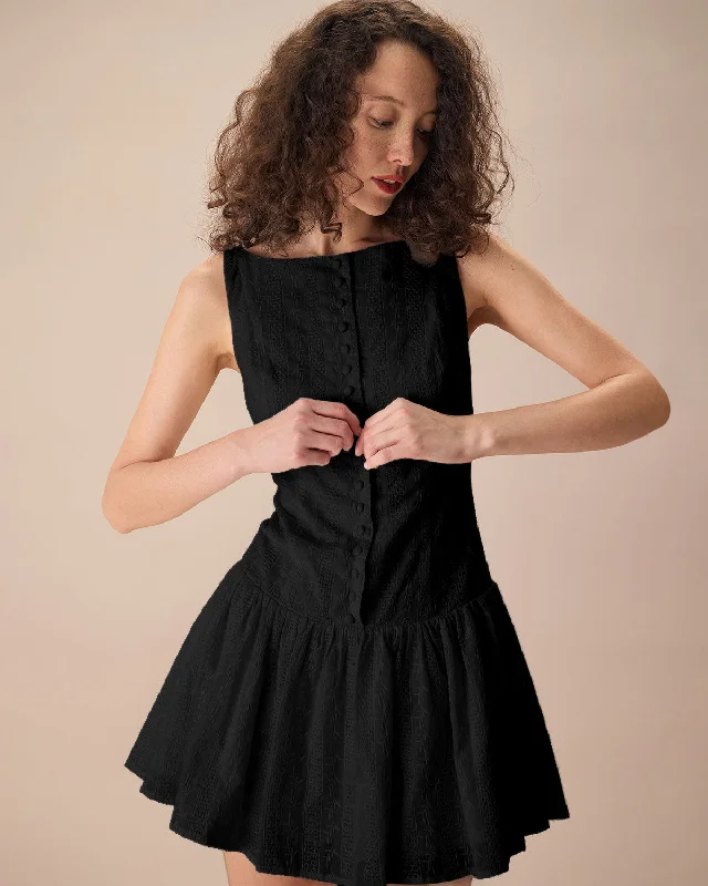 Dresses for outdoor adventures-Women's Black Boat Neck Jacquard Cotton Mini Dress