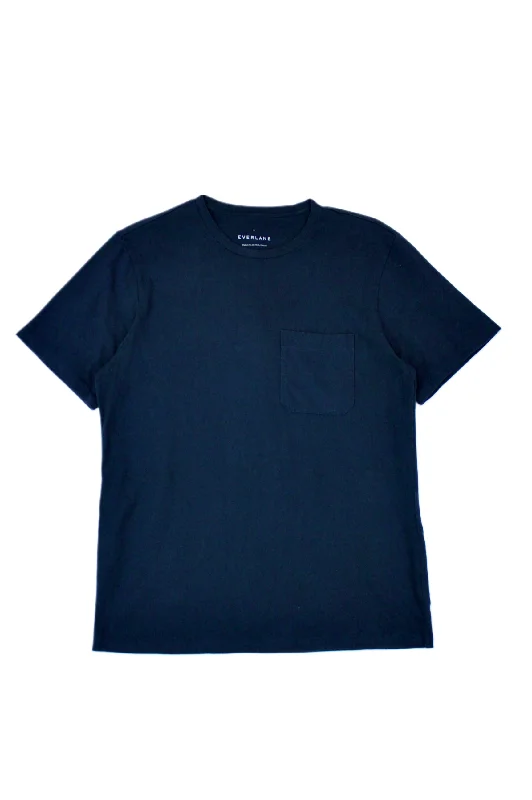 Best budget travel gear-Everlane - Plain Boxy Tee