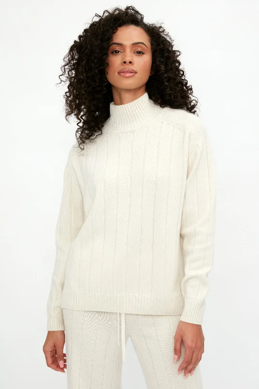 Sweaters with flared necks-Cashmere Knit Sweater in Burro