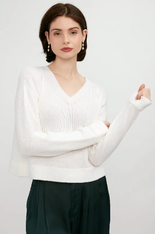 Sweaters in atoll-Cashmere Hand-Stitch V-Neck Sweater in White